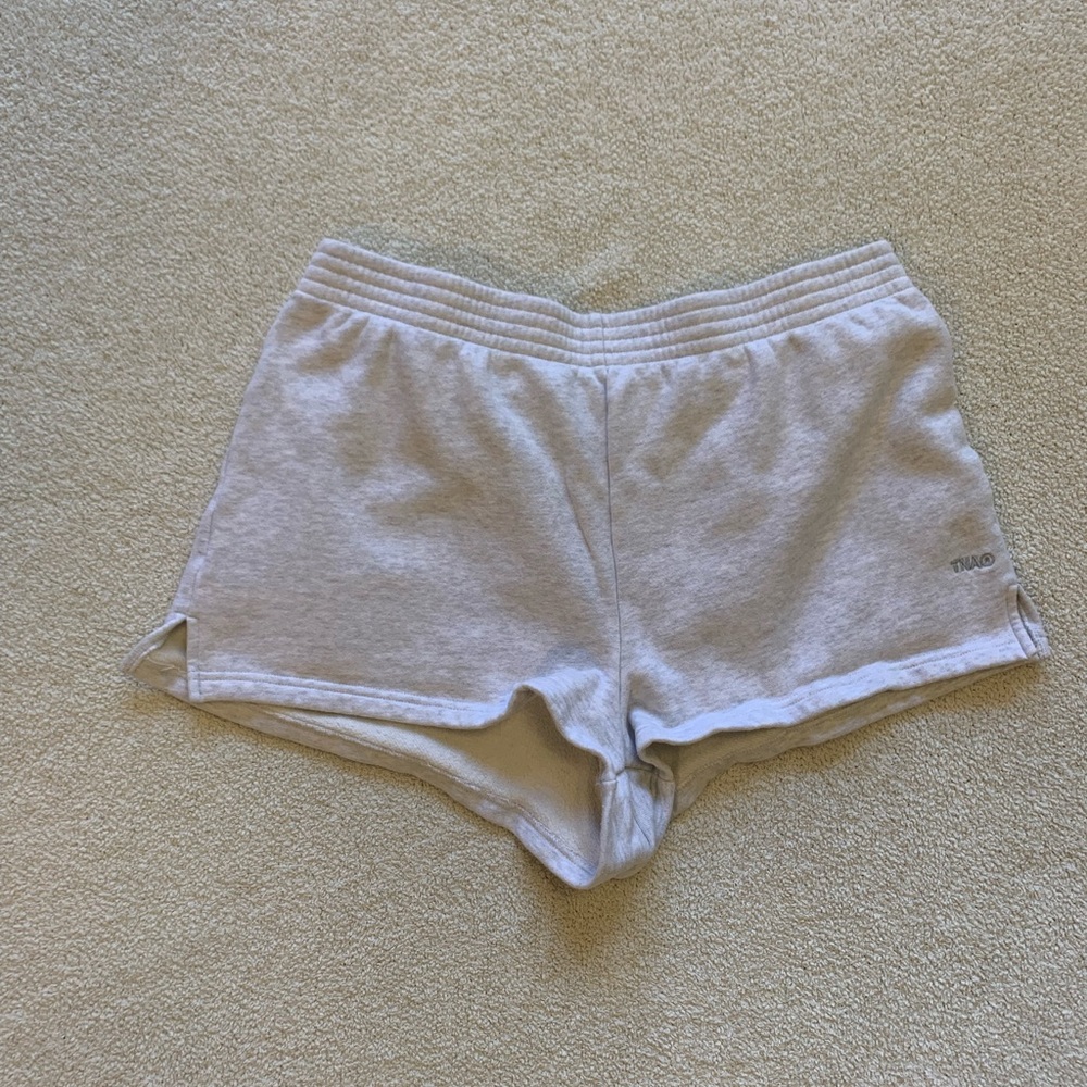 Aritzia Cozy Fleece Perfect 2" Sweatshort
